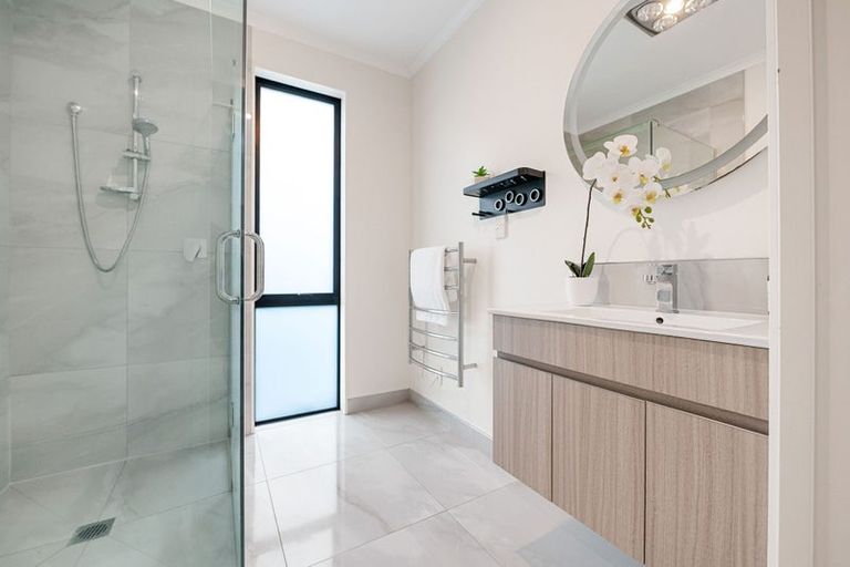 Photo of property in 23 Sydney Place, Flagstaff, Hamilton, 3210