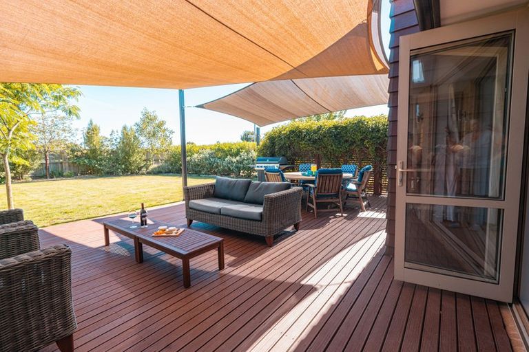 Photo of property in 2 Fairhurst Place, Rolleston, 7614