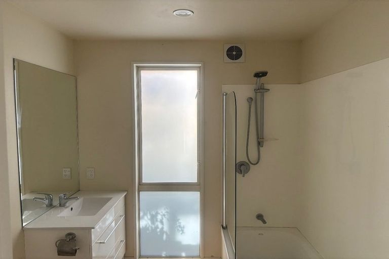 Photo of property in 5/49 Picton Avenue, Riccarton, Christchurch, 8011