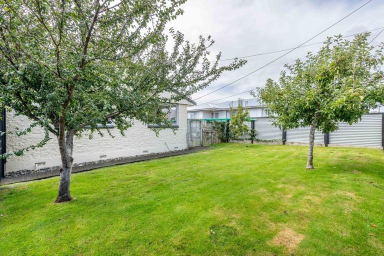 Photo of property in 24 Cargill Street, Waikiwi, Invercargill, 9810