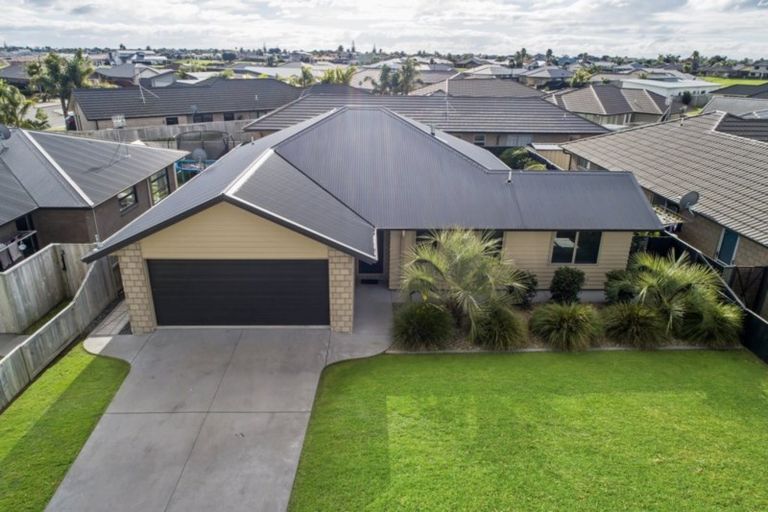 Photo of property in 6 Hebe Crescent, Papamoa Beach, Papamoa, 3118