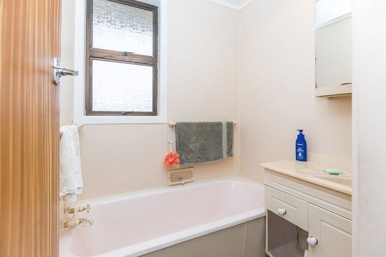 Photo of property in 649 Highgate, Maori Hill, Dunedin, 9010