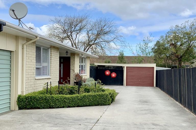 Photo of property in 1/60 Veitches Road, Casebrook, Christchurch, 8051