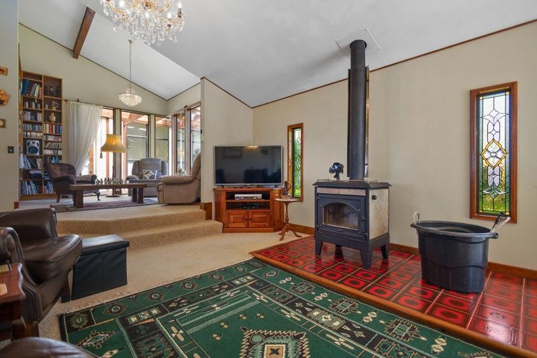 Photo of property in 34 Hukaroa Road, Raetihi, 4632