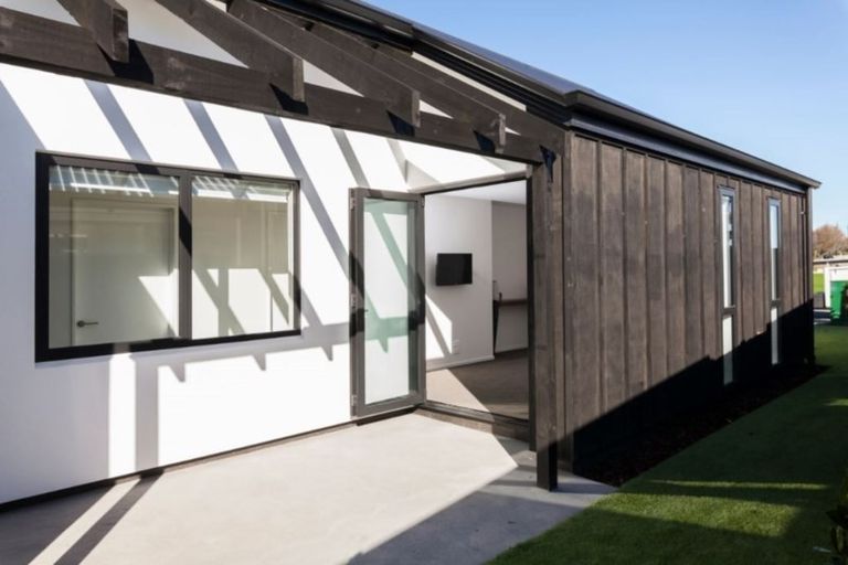 Photo of property in 9 Nevermore Place, Halswell, Christchurch, 8025