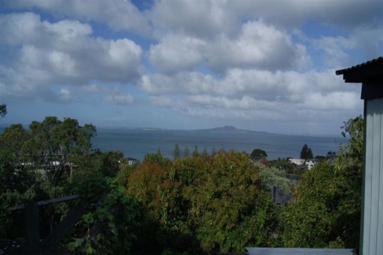 Photo of property in 841 Beach Road, Browns Bay, Auckland, 0630