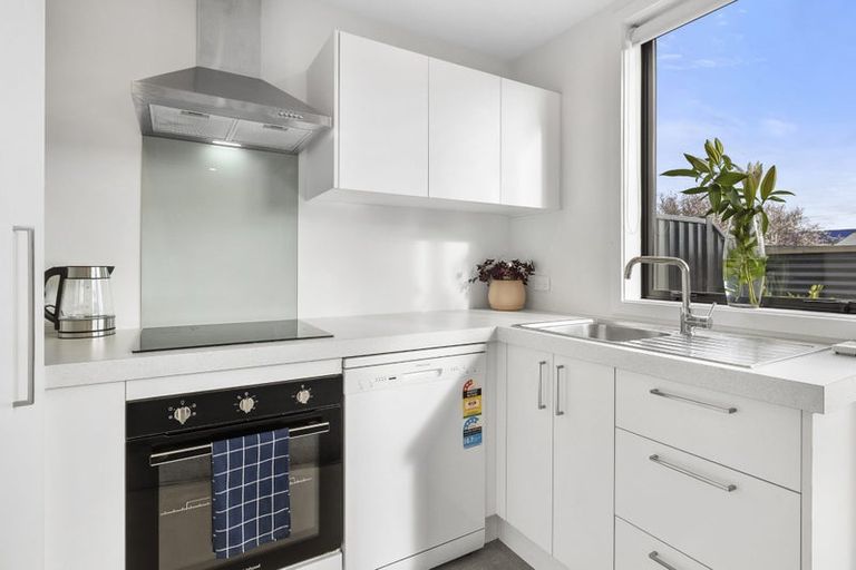 Photo of property in 1b Dey Street, Mosgiel, 9024