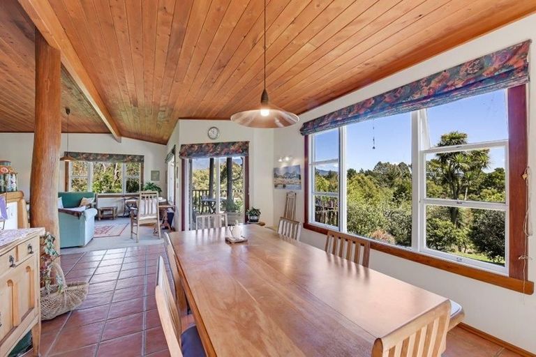 Photo of property in 30 Rangihaeata Road, Rangihaeata, Takaka, 7182