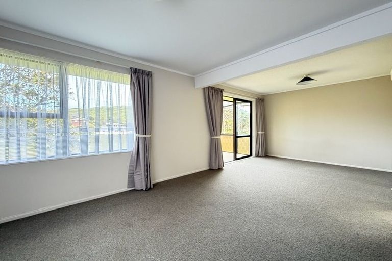 Photo of property in 5a Orange Grove, Churton Park, Wellington, 6037