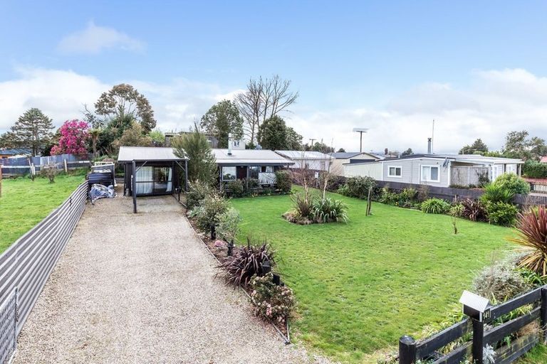 Photo of property in 141 Rangatira Drive, Mangakino, 3421