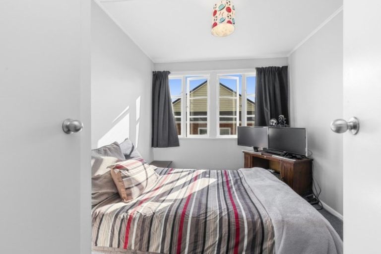 Photo of property in 56 Wilkie Crescent, Naenae, Lower Hutt, 5011