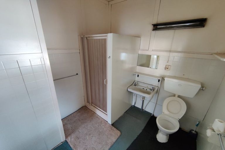 Photo of property in 90 Fairfax Street, Murchison, 7007