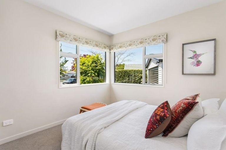 Photo of property in 32 Koromiko Street, Saint Martins, Christchurch, 8022