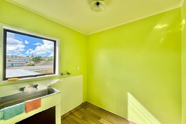 Photo of property in 18 Banyan Drive, Totara Heights, Auckland, 2105