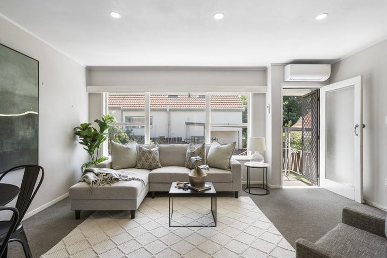 Photo of property in 4/70 Nile Road, Milford, Auckland, 0620