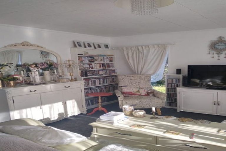 Photo of property in 10a Rira Street, Marton, 4710