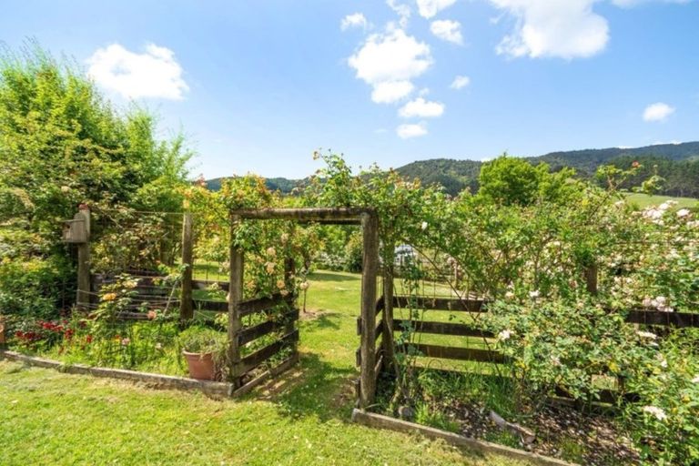Photo of property in 525 Ness Valley Road, Ness Valley, Papakura, 2585