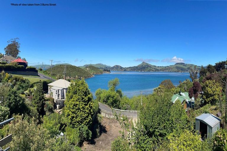 Photo of property in 32 Bellevue Place, Port Chalmers, 9023