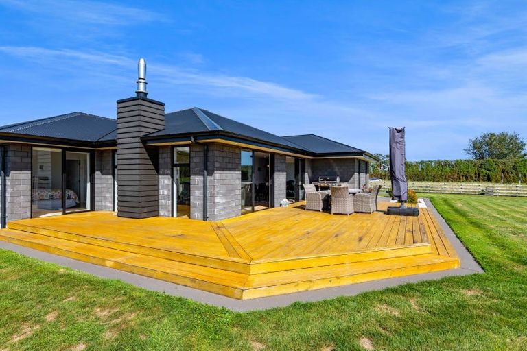 Photo of property in 123 Princess Street, Waitara, 4383