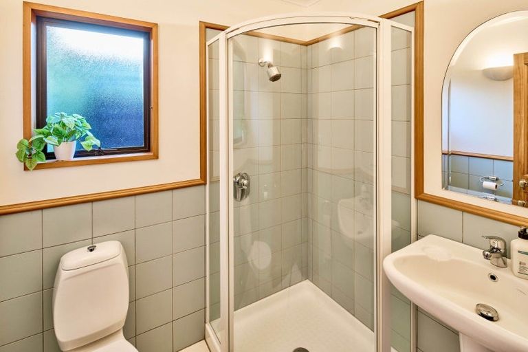 Photo of property in 3 Kauri Street, Woburn, Lower Hutt, 5011