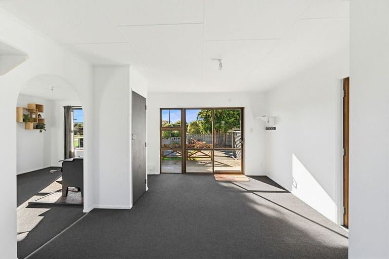 Photo of property in 30 Norfolk Street, Riversdale, 9776