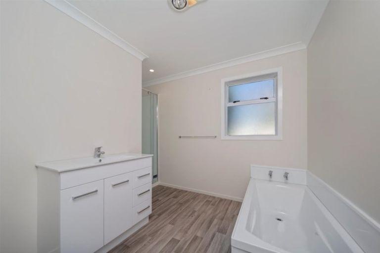 Photo of property in 29 Mawhitiwhiti Road, Normanby, Hawera, 4614