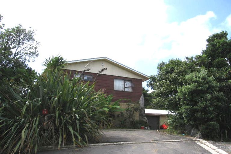 Photo of property in 5 Kukupa Road, Sunnyvale, Auckland, 0612