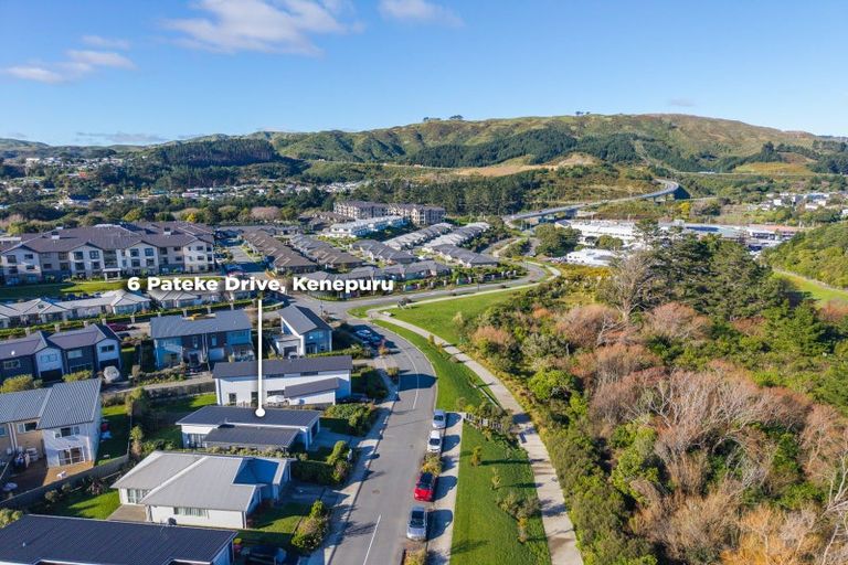 Photo of property in 6 Pateke Drive, Kenepuru, Porirua, 5022