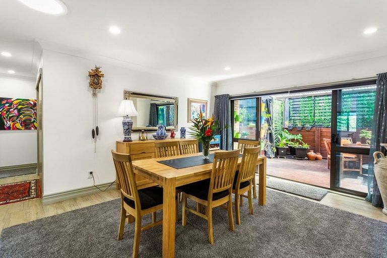 Photo of property in 53 Chesterfield Way, Orewa, 0931