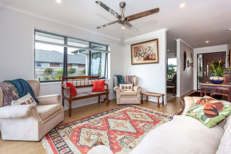 Photo of property in 24 Debenham Drive, Whitianga, 3510