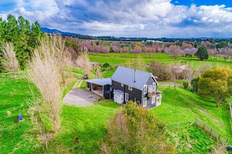 Photo of property in 387 Johns Way, Martinborough, Carterton, 5784