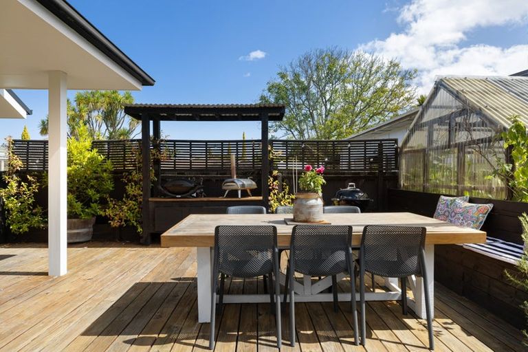 Photo of property in 153 Harris Crescent, Papanui, Christchurch, 8053