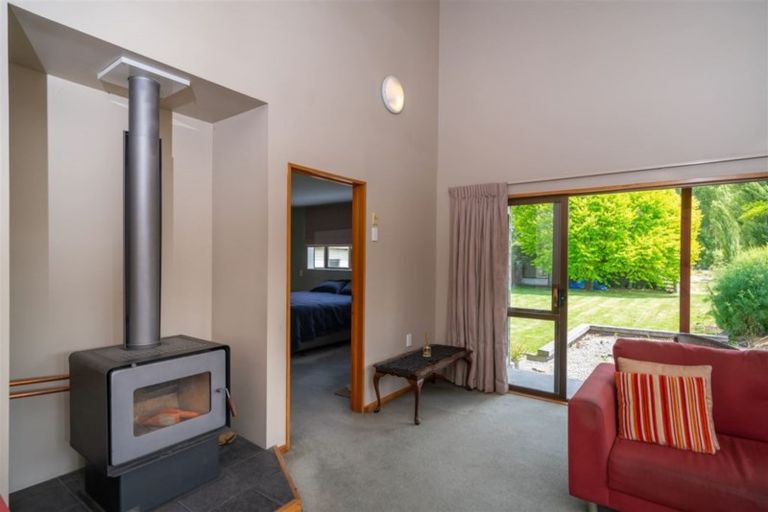 Photo of property in 421 Marshland Road, Marshland, Christchurch, 8083