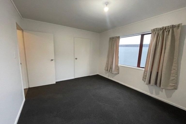 Photo of property in 1/21 Solveig Place, Randwick Park, Auckland, 2105