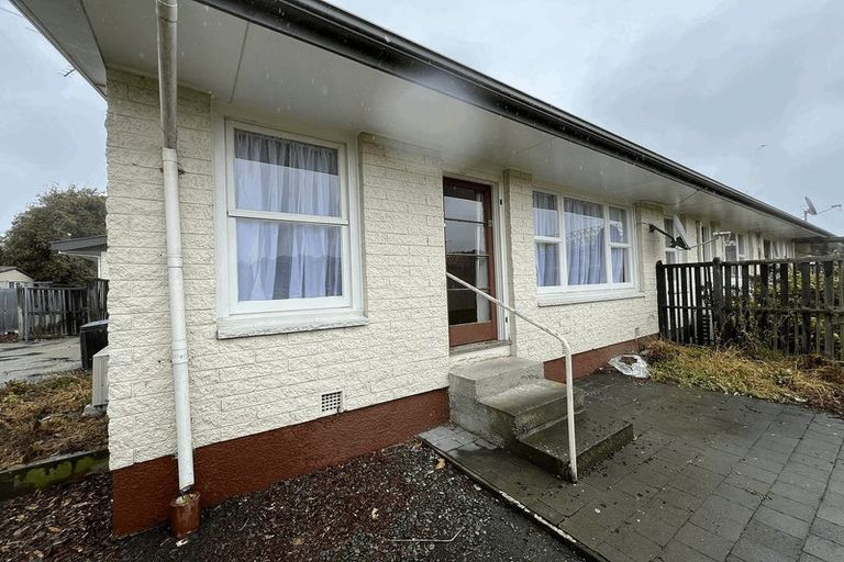 Photo of property in 7/7c Curletts Road, Sockburn, Christchurch, 8042