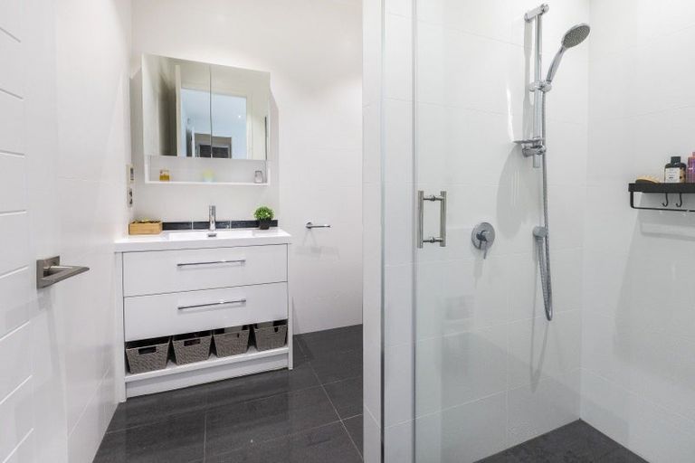 Photo of property in 20 Queens Avenue, Merivale, Christchurch, 8014