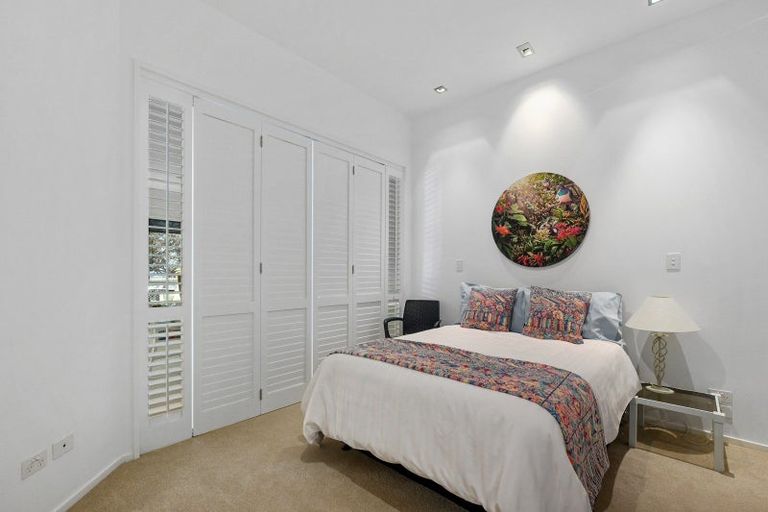 Photo of property in 1/7 The Promenade, Takapuna, Auckland, 0622