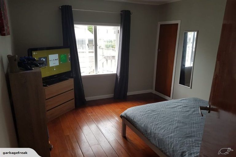 Photo of property in 42 Arawa Street, New Lynn, Auckland, 0600