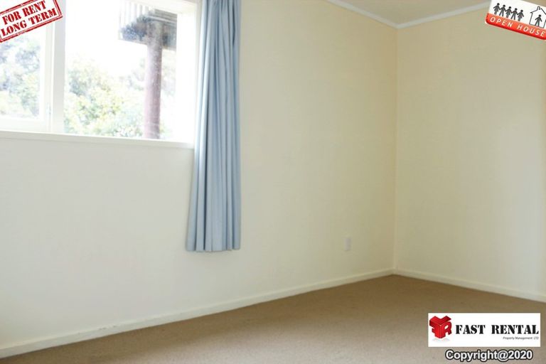 Photo of property in 132 Rangatira Road, Beach Haven, Auckland, 0626