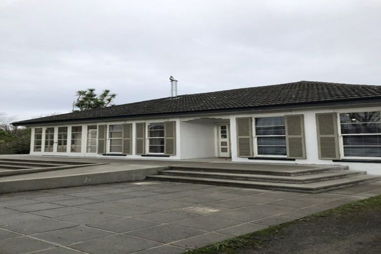 Photo of property in 98 Kahu Road, Fendalton, Christchurch, 8041