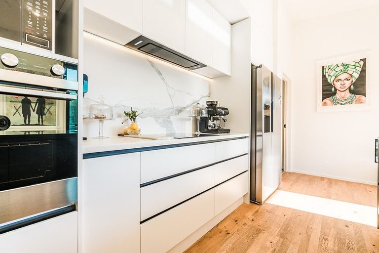 Photo of property in 18 Silver Street, Lower Shotover, Queenstown, 9304