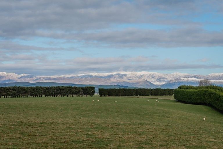 Photo of property in 8 Hillview Place, Pleasant Point, 7903