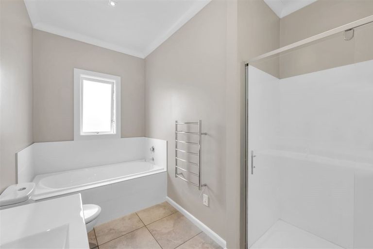 Photo of property in 3 John Gill Road, Cockle Bay, Auckland, 2014