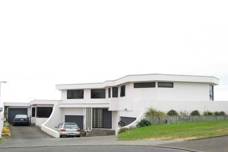 Photo of property in 1/2 Sackville Street, Fitzroy, New Plymouth, 4312