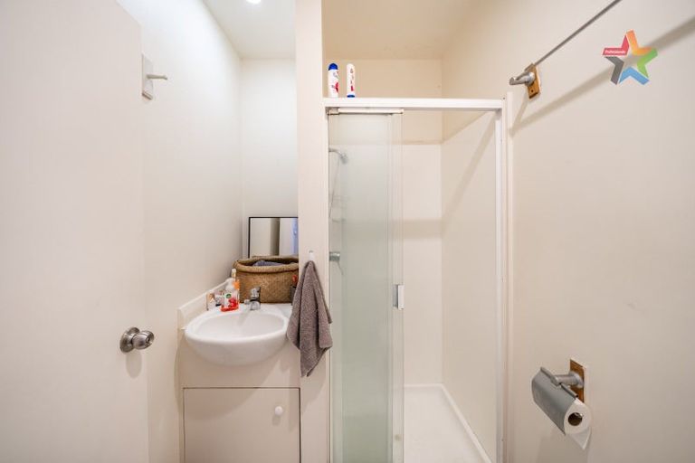 Photo of property in Regency Apartments, 2c/49 Manners Street, Te Aro, Wellington, 6011