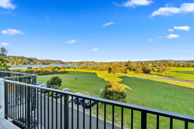 Photo of property in 22 Catalina Bay Drive, Hobsonville, Auckland, 0616
