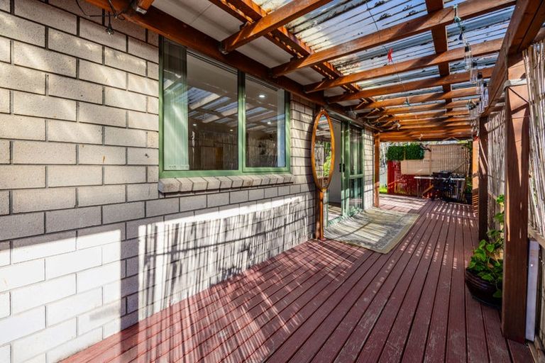 Photo of property in 14 Scotts Field Drive, Takanini, 2112