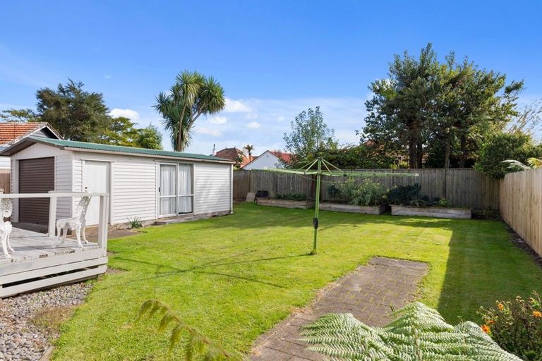Photo of property in 33 Elizabeth Street, Victoria, Rotorua, 3010
