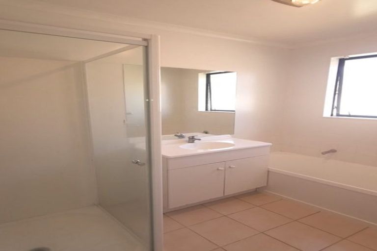 Photo of property in 95 Smales Road, East Tamaki, Auckland, 2013