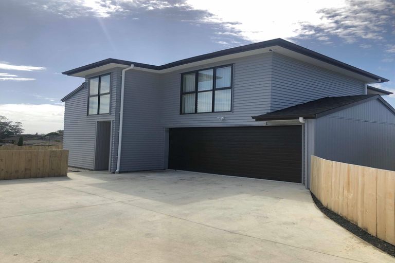 Photo of property in 93c Maplesden Drive, Clendon Park, Auckland, 2103